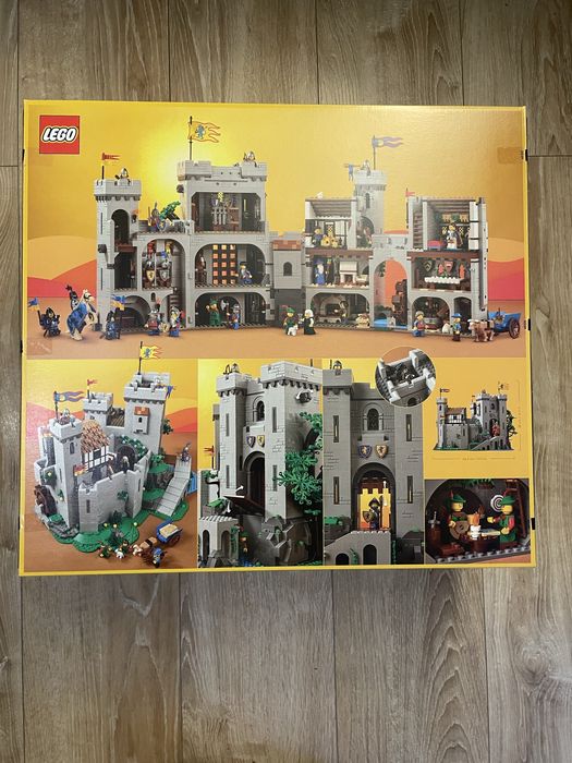 LEGO ICONS 10305 Zamek ryczerzy herbu lew