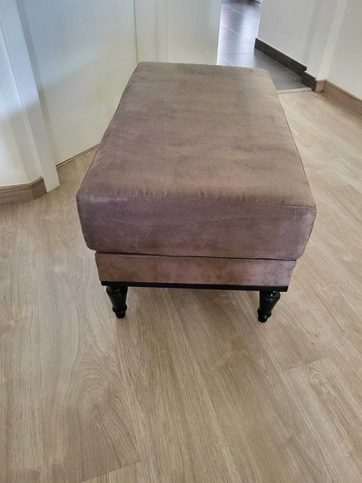 Banqueta de veludo castanha