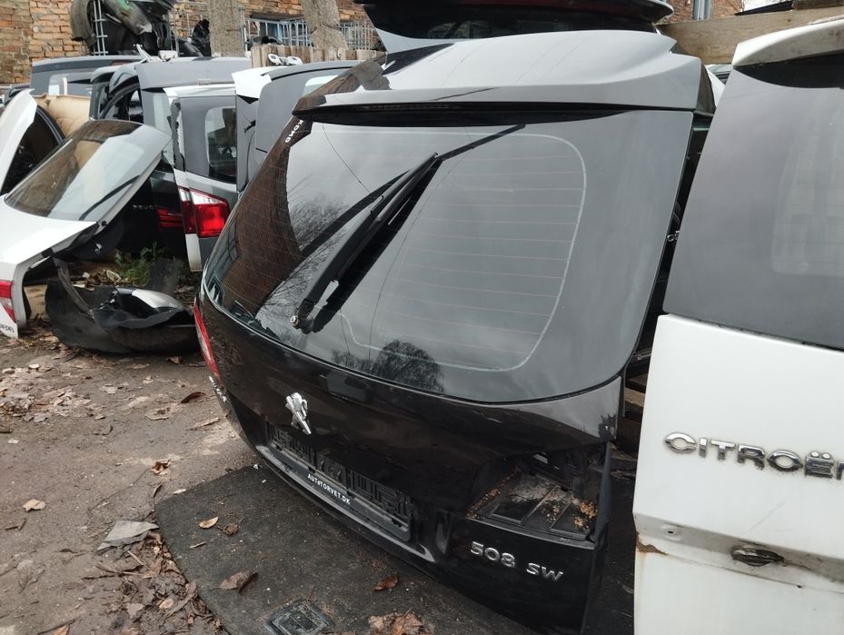 Ляда Пежо 508 СВ Peugeot 508 SW