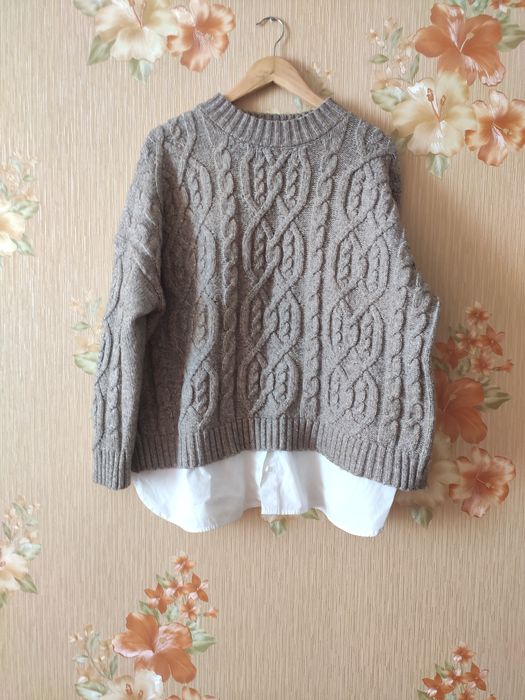 Свитер женский крупной вязки