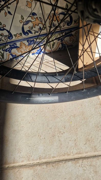 Rodas completas RaceFace 29 27.5 cubos boost e só aros 27.5 e 29