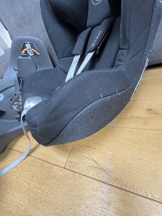Fotelik Cybex Sirona Z z bazą obrotową
