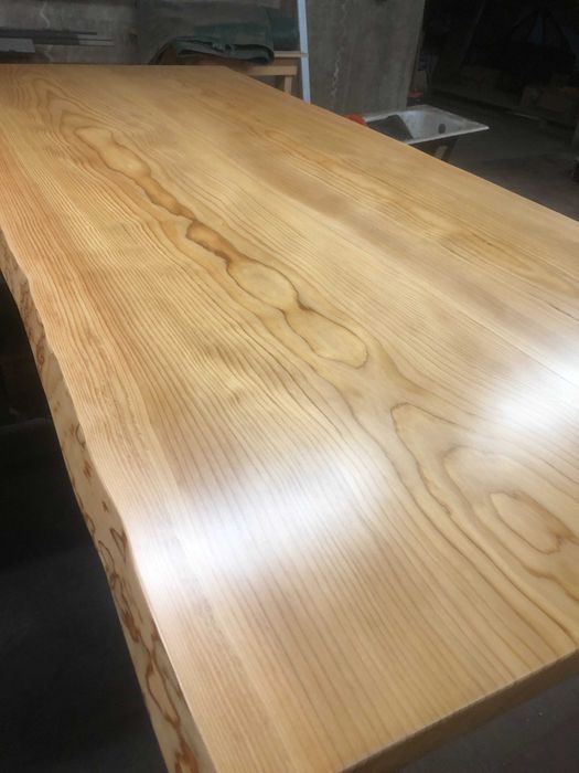 Mesa Rustica em madeira de Pinho