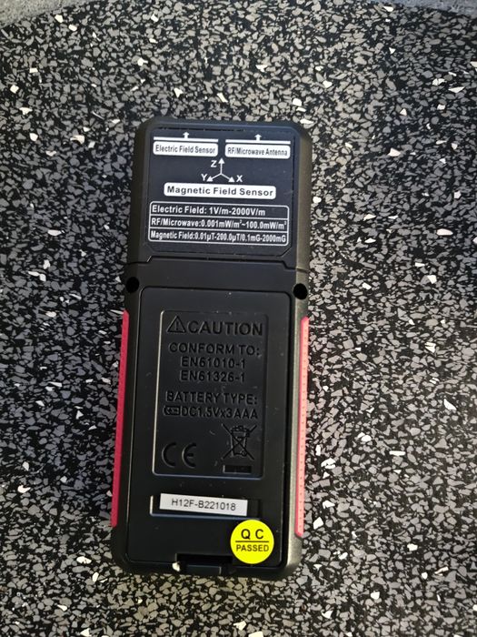 Miernik pola elektromagnetycznego EMF Hobotest