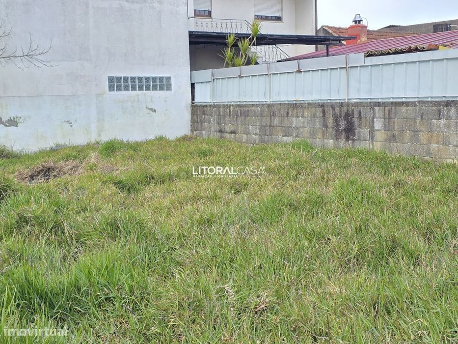 Terreno com 18 metros de frente