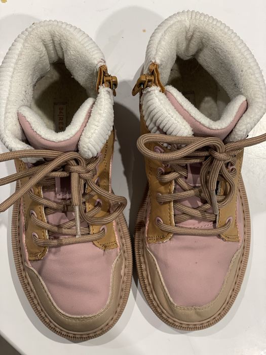 Ботинки  на девочку 34 размер