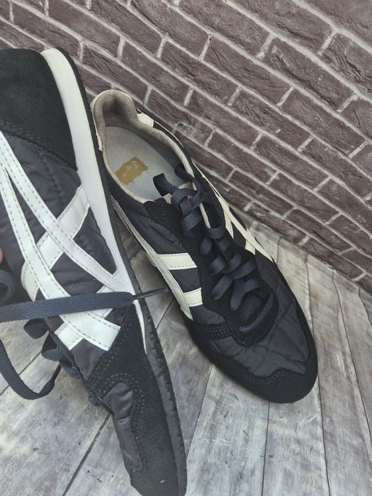 Кросівки 42 розмір, Asics Tiger
