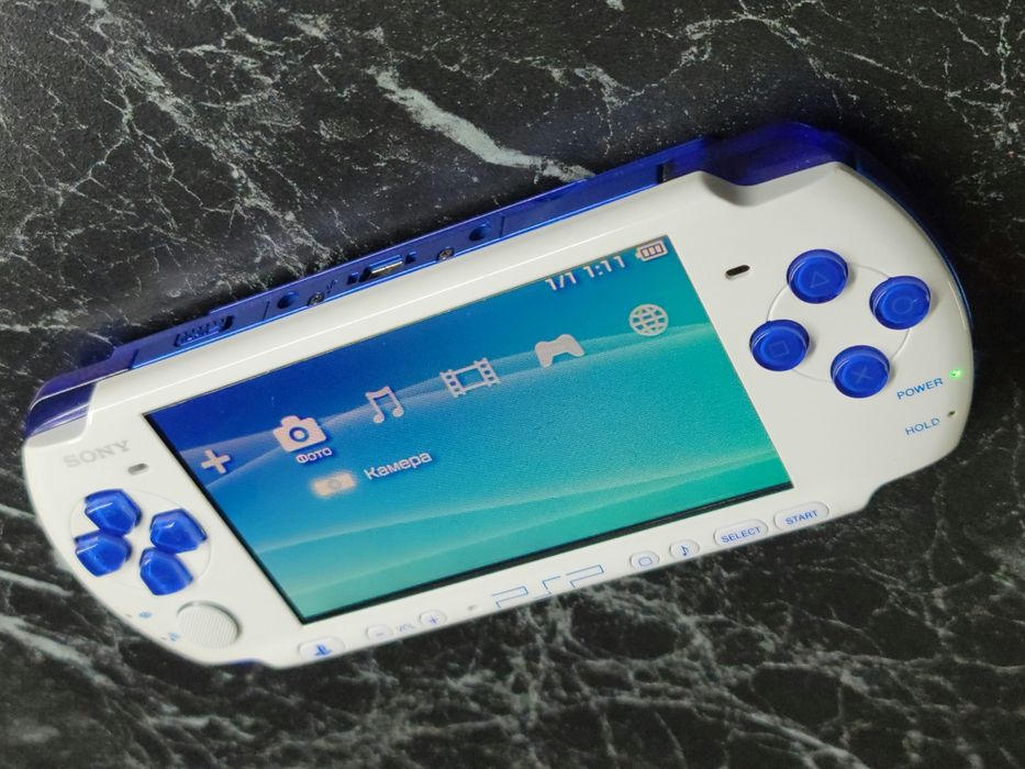 psp white - купити приставки - Ціна на OLX.ua