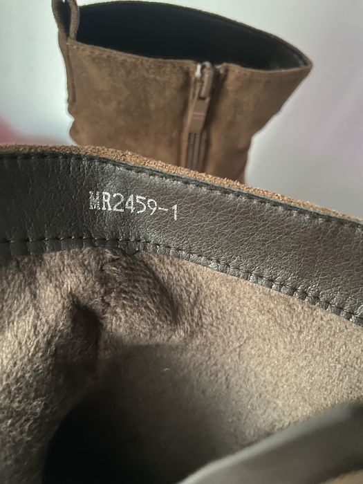 Nowe karmelowe botki rozm.36