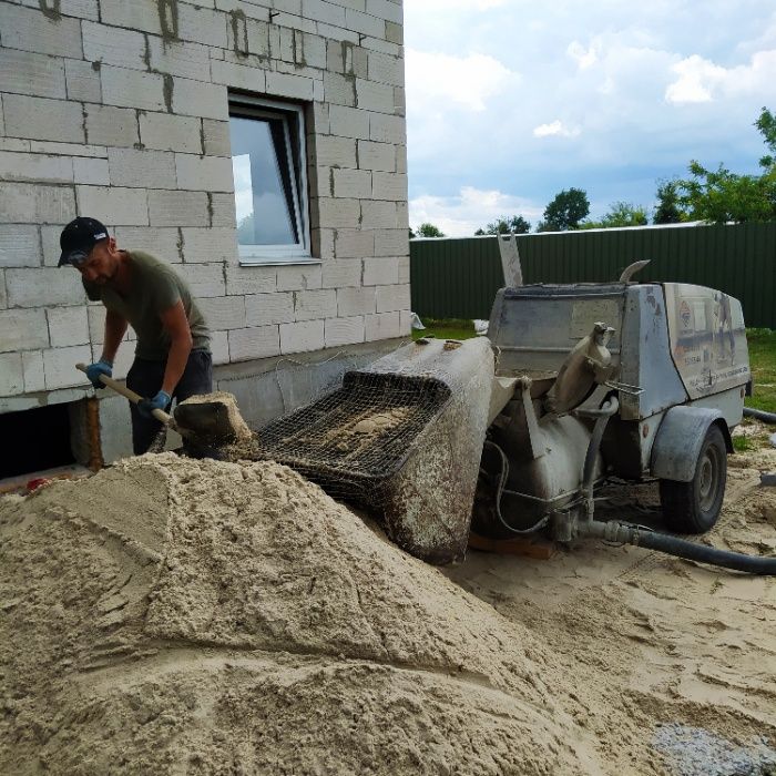 Заливка підлог машинним способом.Стяжка пола. Стяжка по теплому полу ...