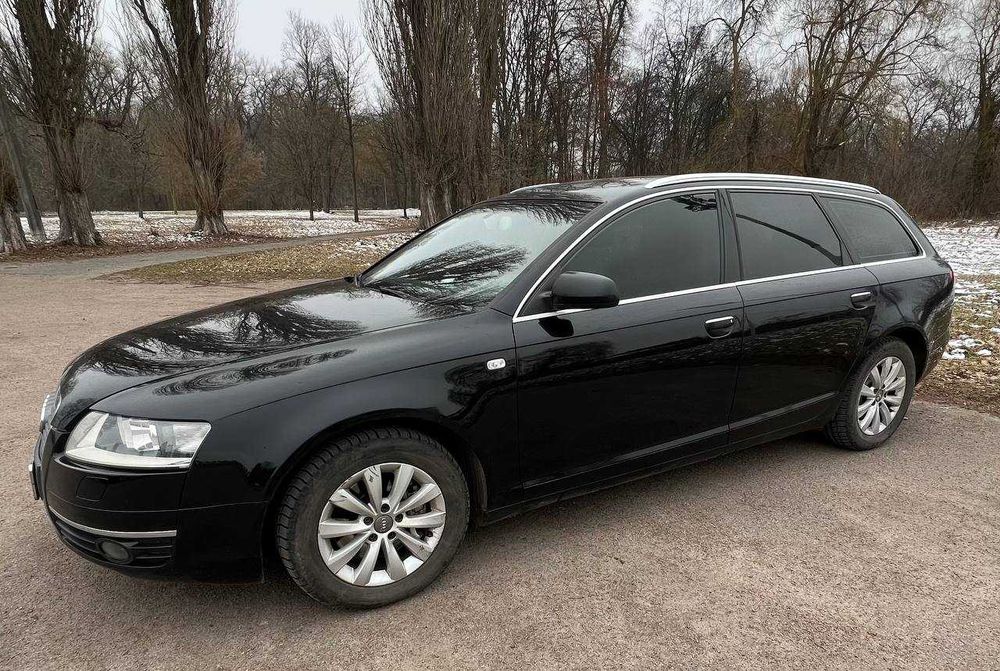 Audi A6 C6  продам