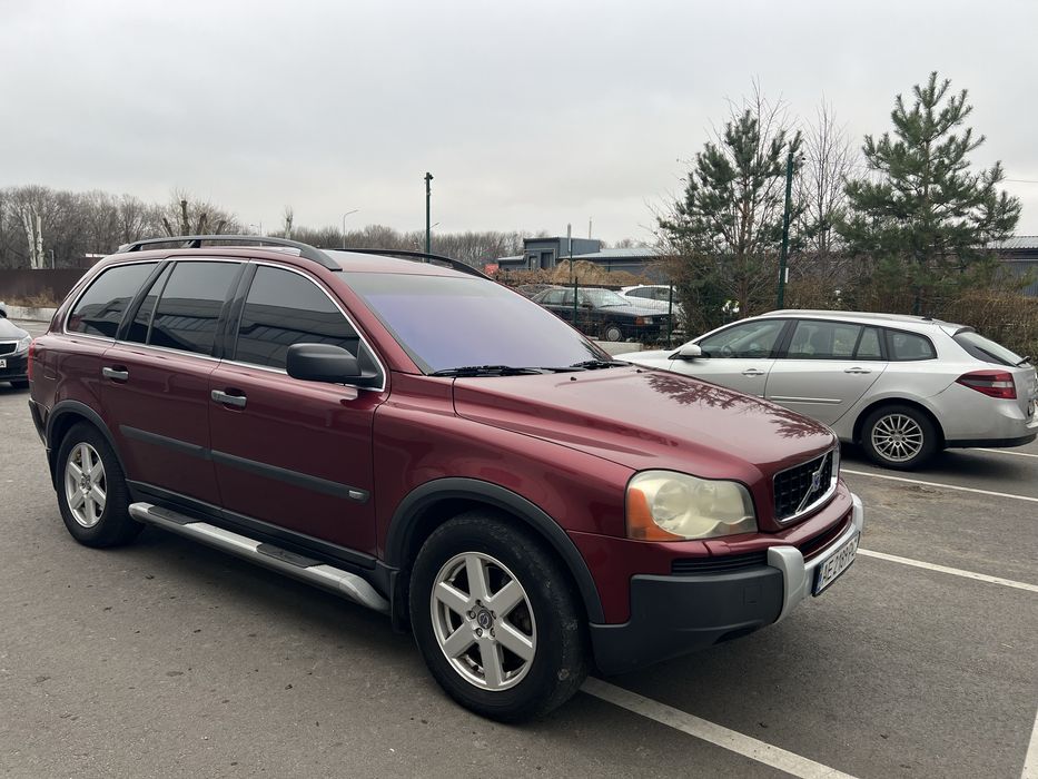 Продам Volvo XC90