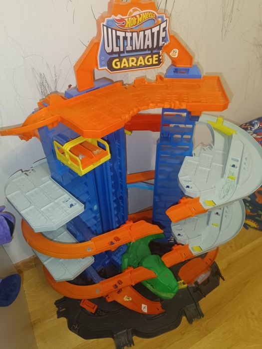 Hot Wheels Garaż