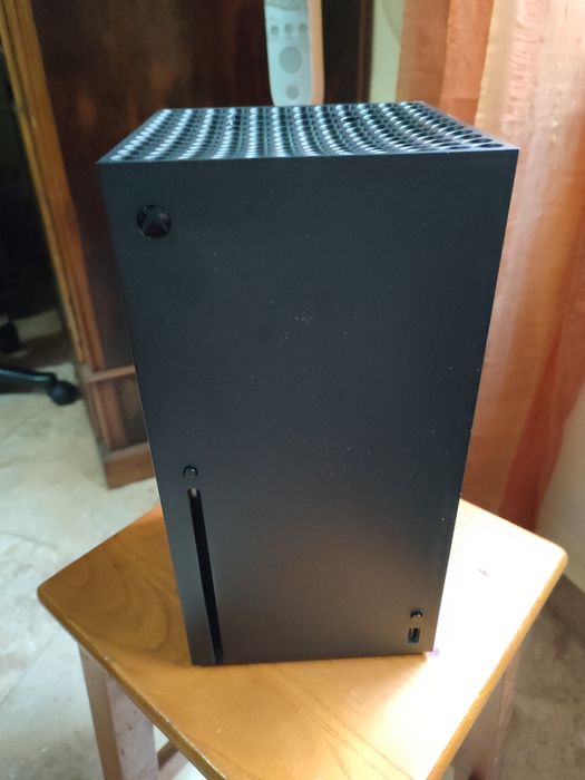 Xbox Series X (Não emite sinal de vídeo)