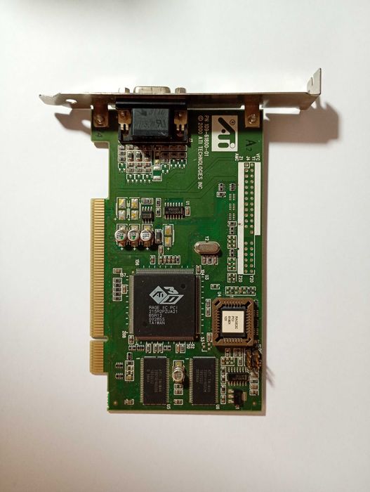 Placa Gráfica ATI Rage IIC PCI