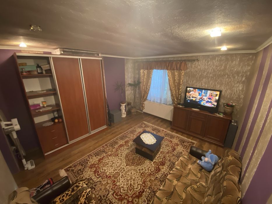 Продам будинок у передмісті Берегова с. Гут