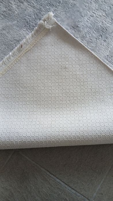 Carpete cinza 1,96cm/ 2,90cm