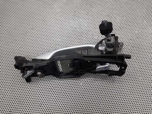 Puxador porta frente esquerda MERCEDES-BENZ CLK (C209)