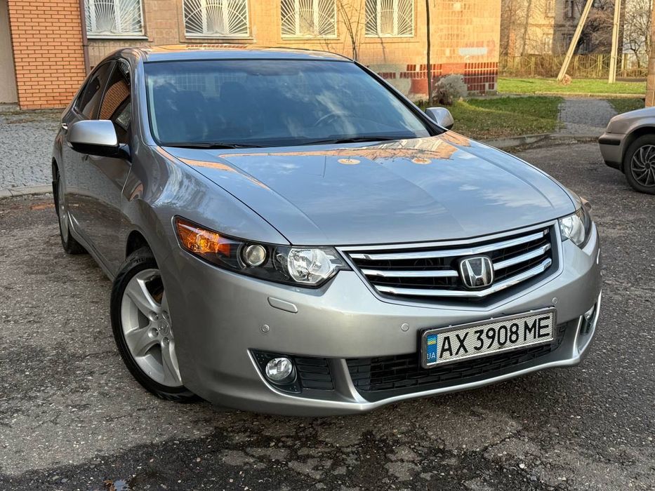 Продам Honda Accord 2008г 47 тыс км автомат