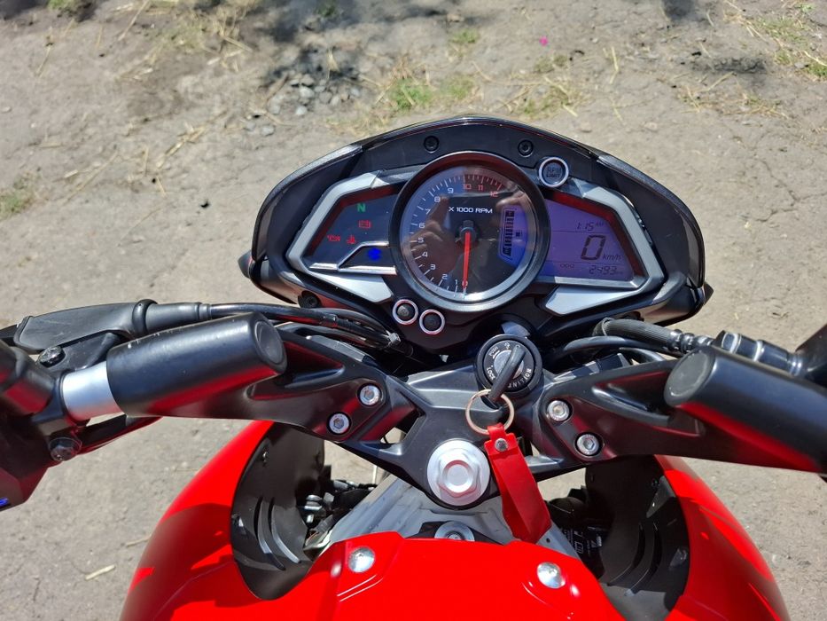 Bajaj pulsar ns 200