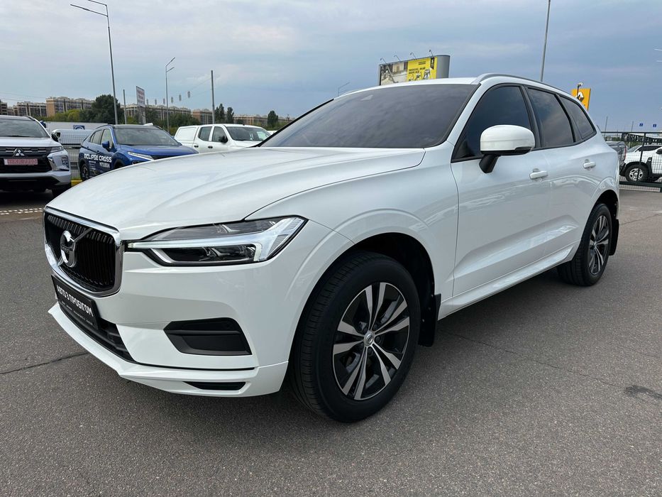 Volvo XC60 Momentum