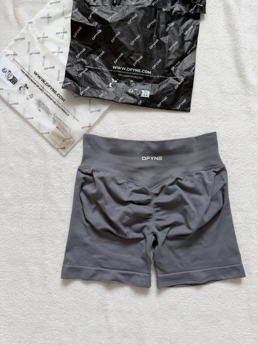 Dfyne Shorts Spodenki Szare Push Up Krótkie