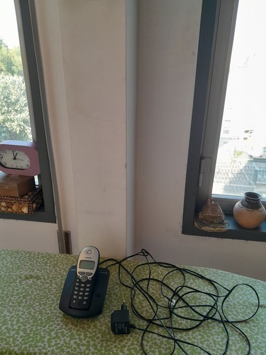 Vendo Telefone Portátil SIEMENS muito bonito em bom estado