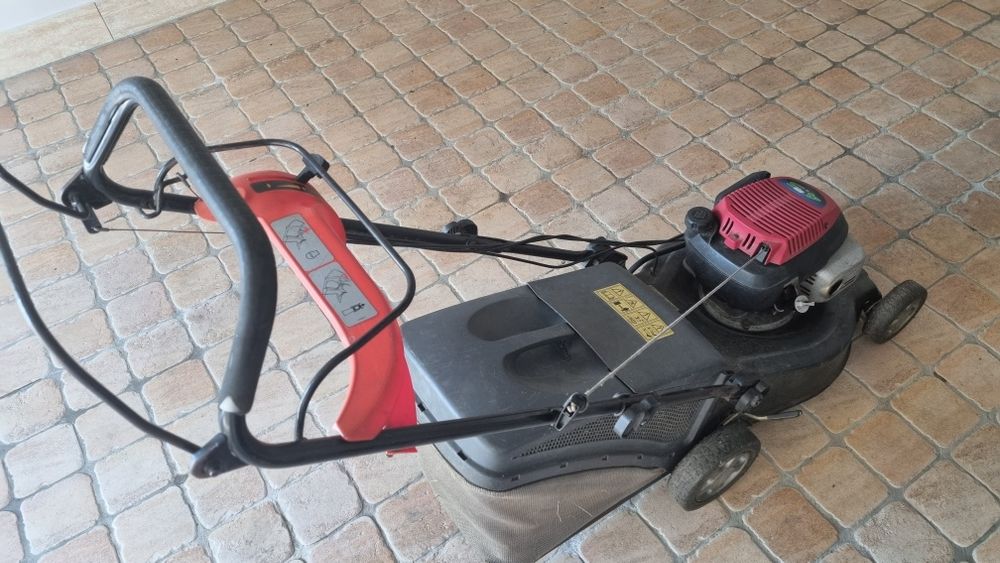 Газонокосарка Honda CAL 484 TR