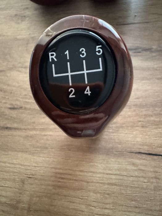 Ручка КПП е39.