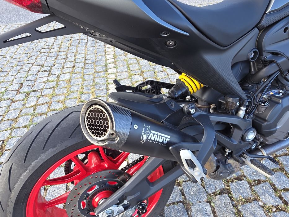 Ducati Monster 937