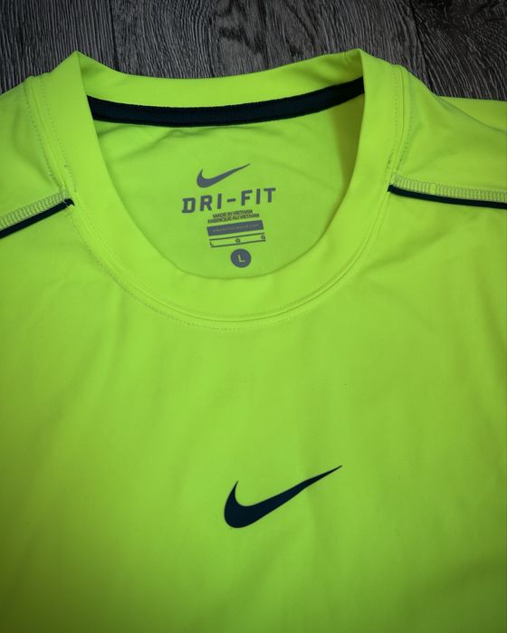 Майка Nike Pro Dri-FIT Sleeveless Top Originals