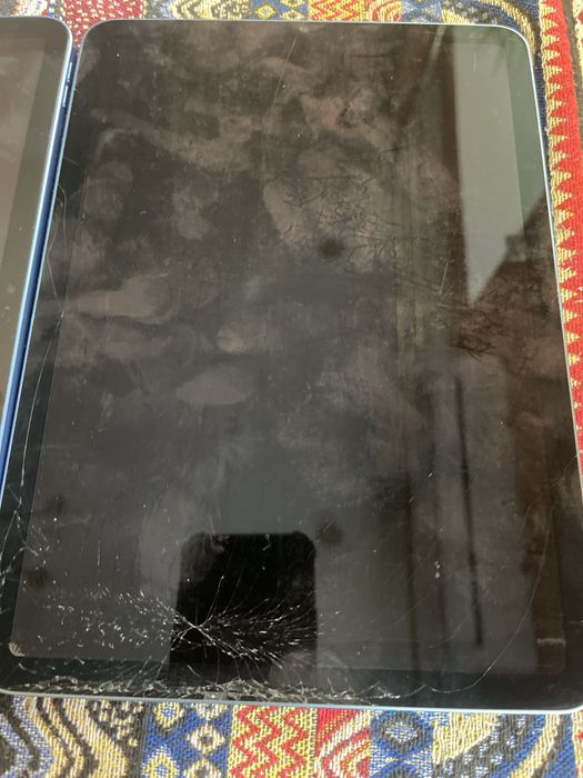 iPad с Европы на запчасти
