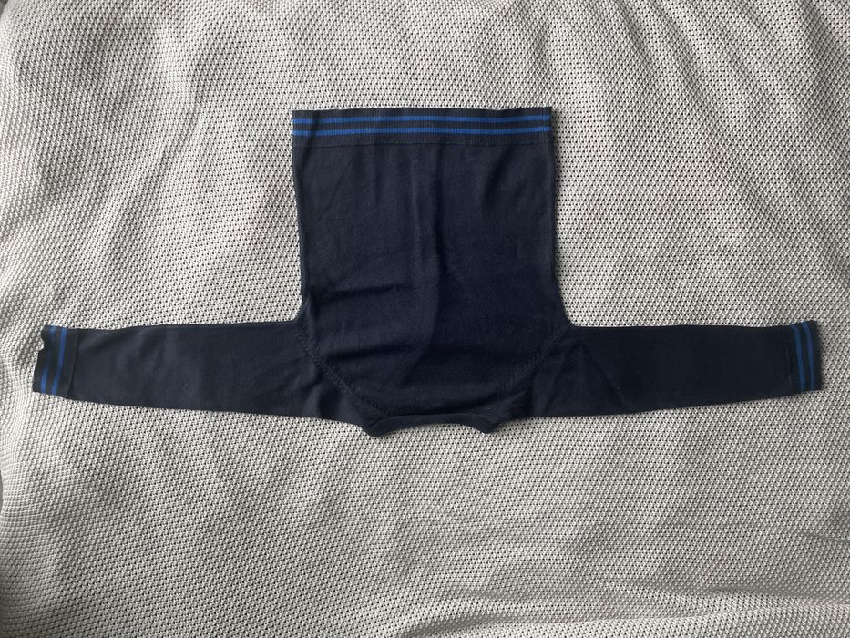 DOSKONAŁY PETIT BATEAU 5 lat sweter sweterek granatowy