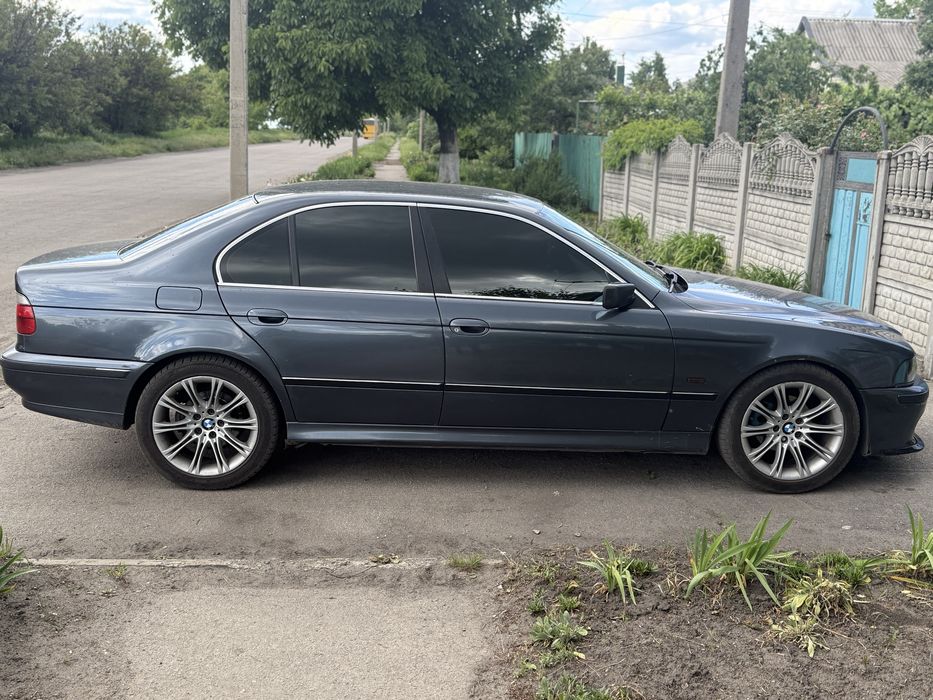 Продам BMW E39 M52B28