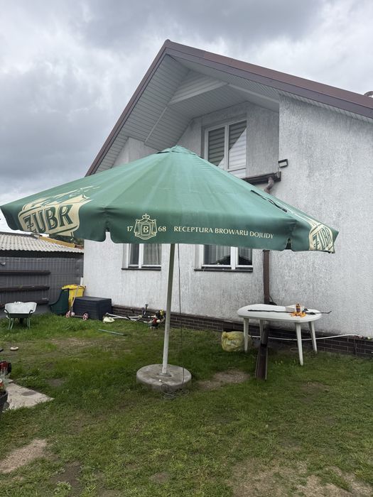 Parasol Żubra z podstawa