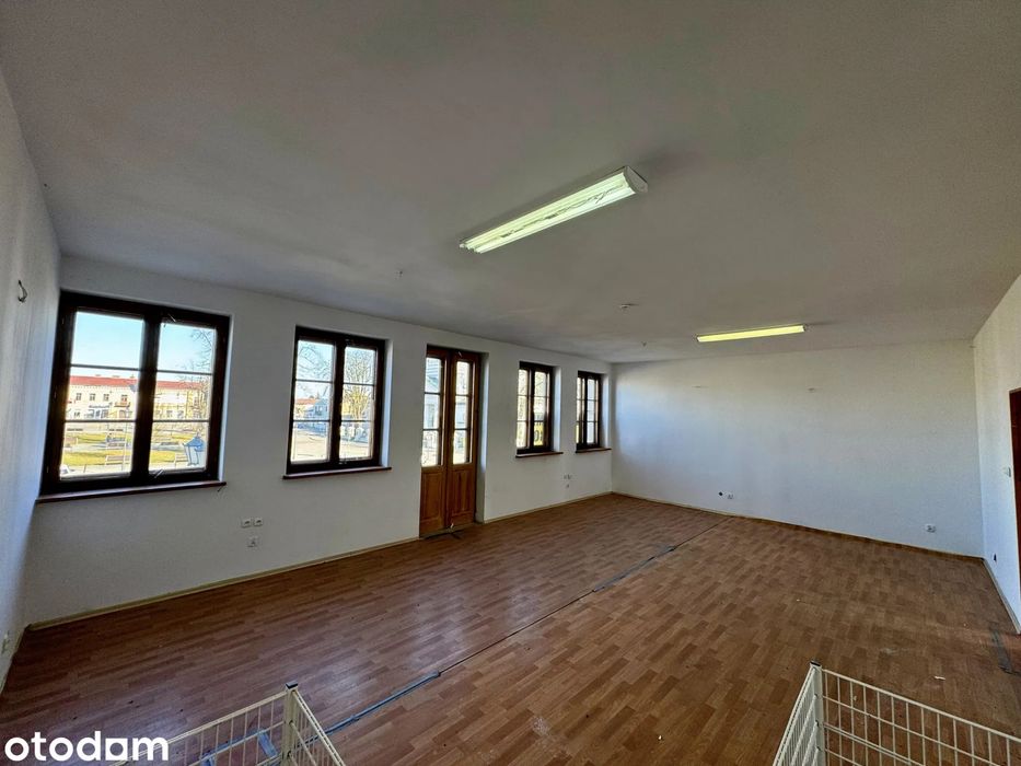 Lokal usługowy 600m² w centrum Kocka (bezpośrednio)