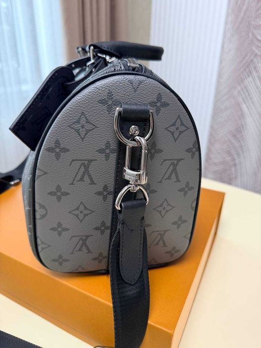 !LUX! Louis Vuitton Keepall 35 Monogram Eclipse Canva/ travel bag