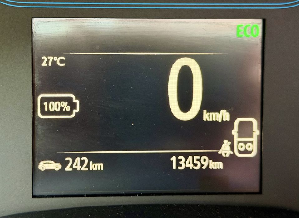 Автомобіль Dacia Spring 2021 33kW 27.4kWh 14000км