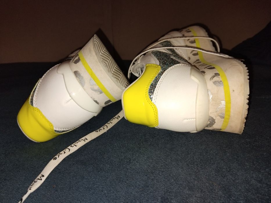 Buty Manila Grace r.40