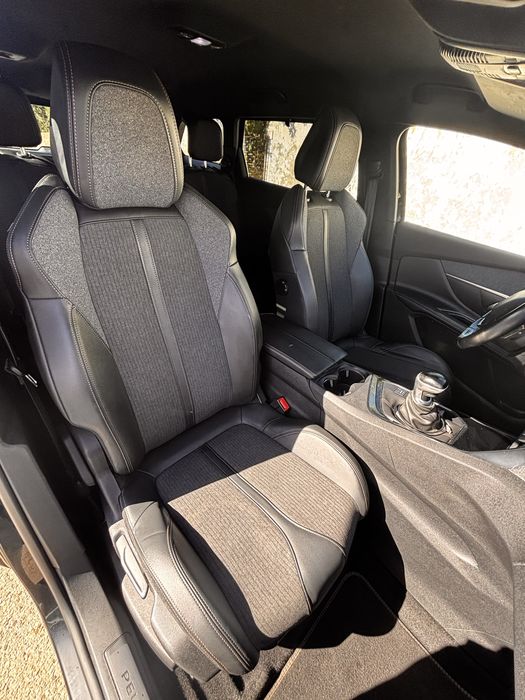 PEUGEOT 5008 1.5 BlueHDi GT Line CX Manual FULL EXTRAS