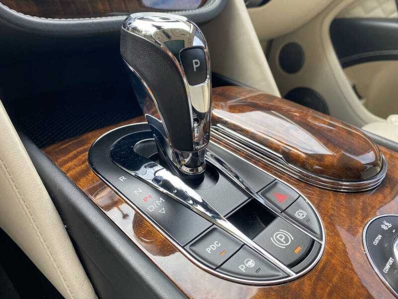 2017 Bentley Bentayga