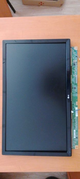 Матрица монитора LG 22MP58 LGM215EB1