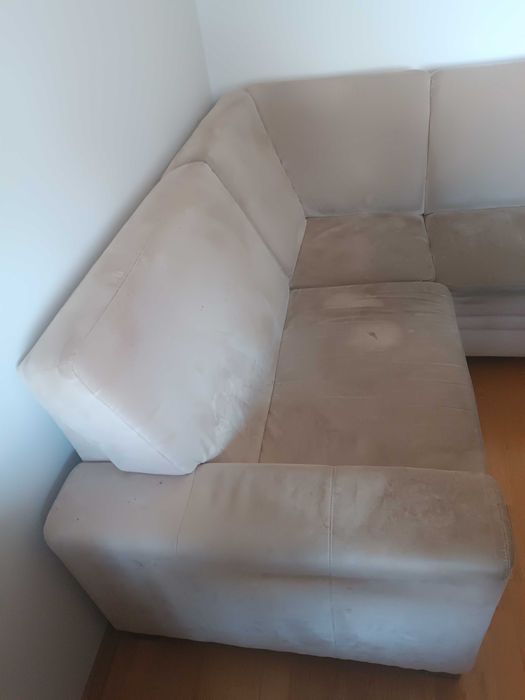 Używana narożna sofa