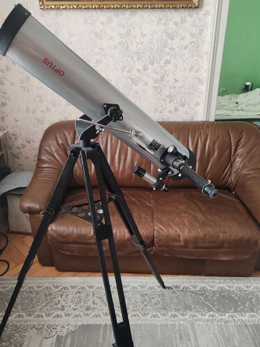 Телескоп со штативом для наблюдения Optus 96-18000/s F70076