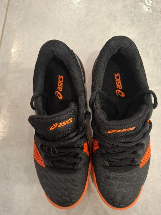 Оригинальні кросівки asics 35р