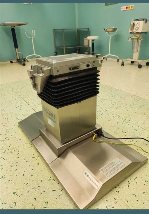 Стіл хірургічний універсальний