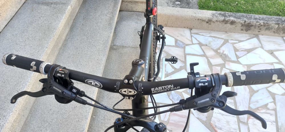Bicicleta Cube LTD 26"