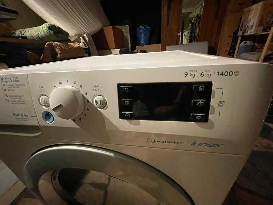 Máquina de Lavar 9kg INDESIT em bom estado