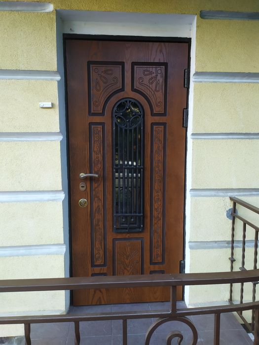 Заміна накладок дверних