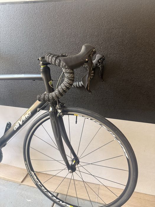 Bicicleta estrada-  grupo 105 - rodas Mavic